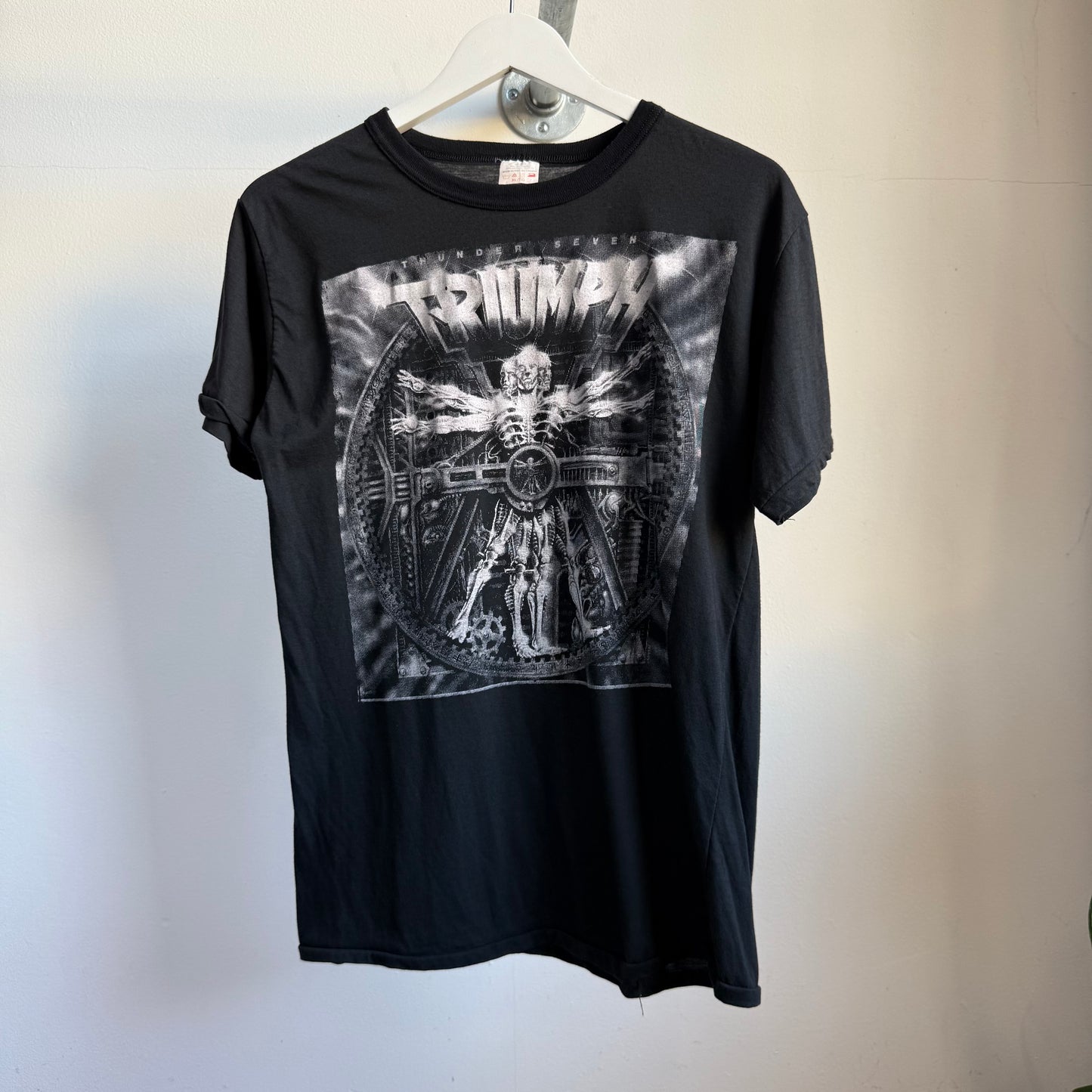 triumph ‘thunder seven’ tee - m