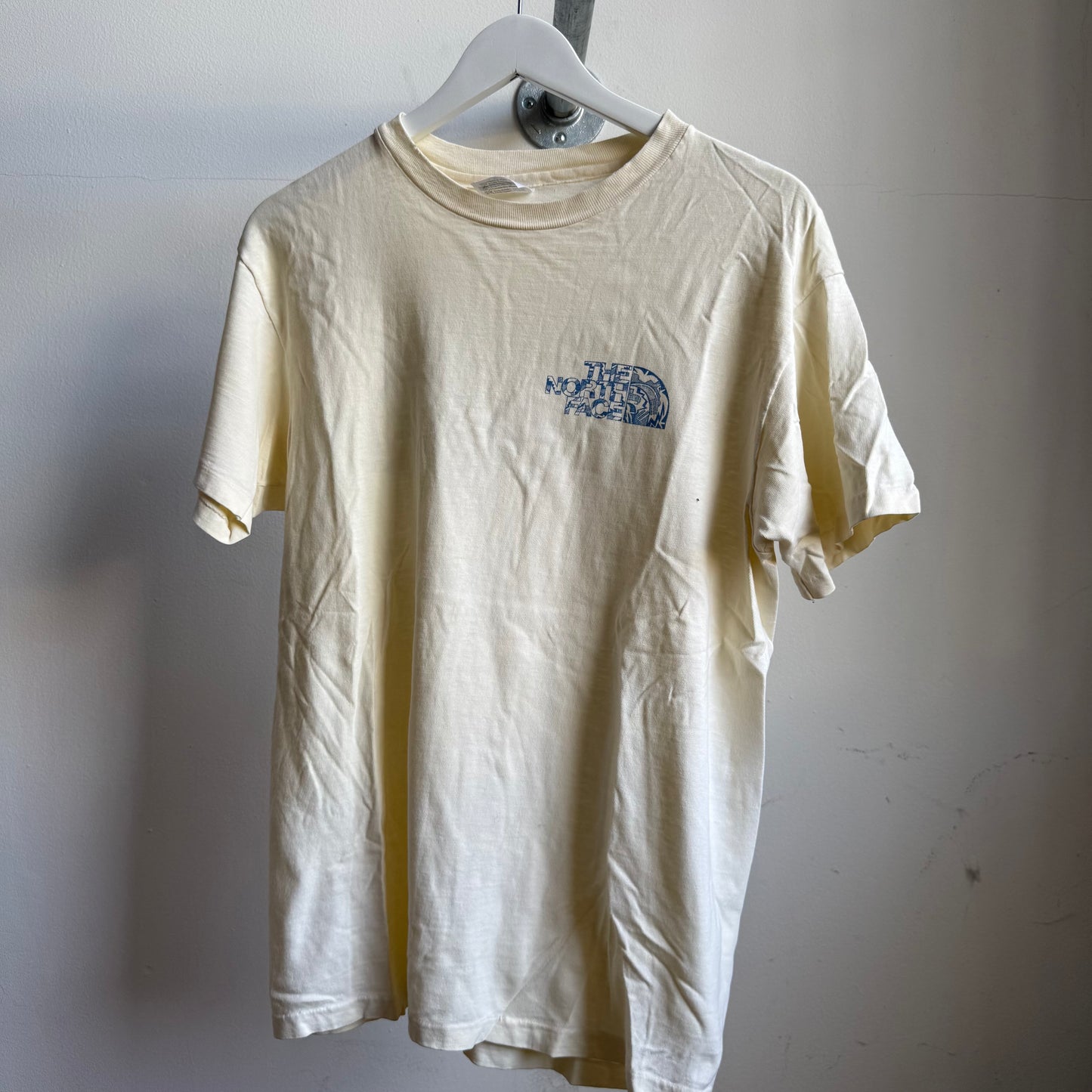 the north face tee - m