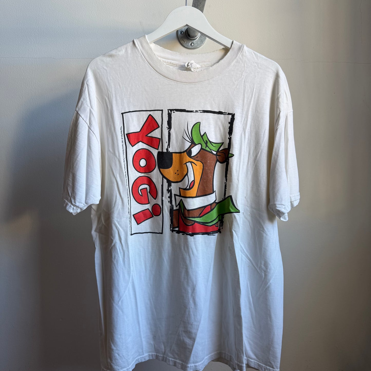 yogi bear tee - xl