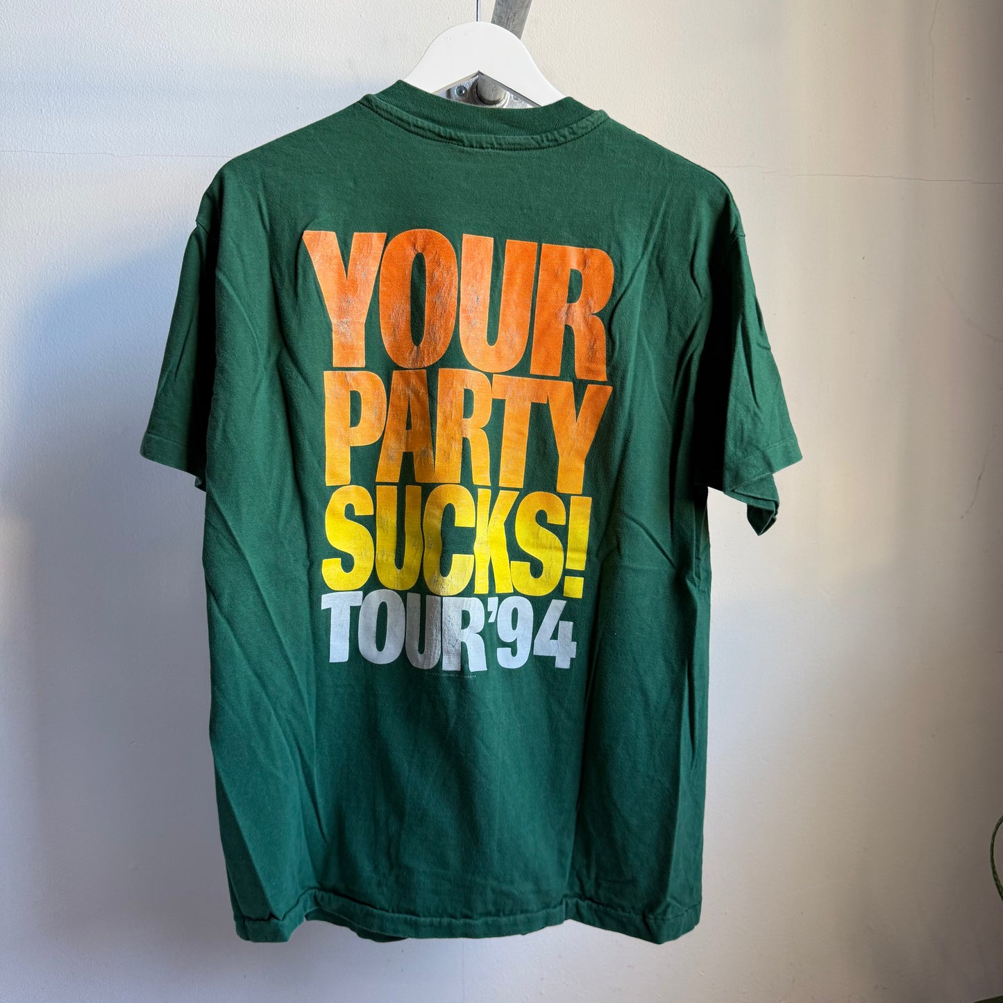 gin blossoms pocket tee - l