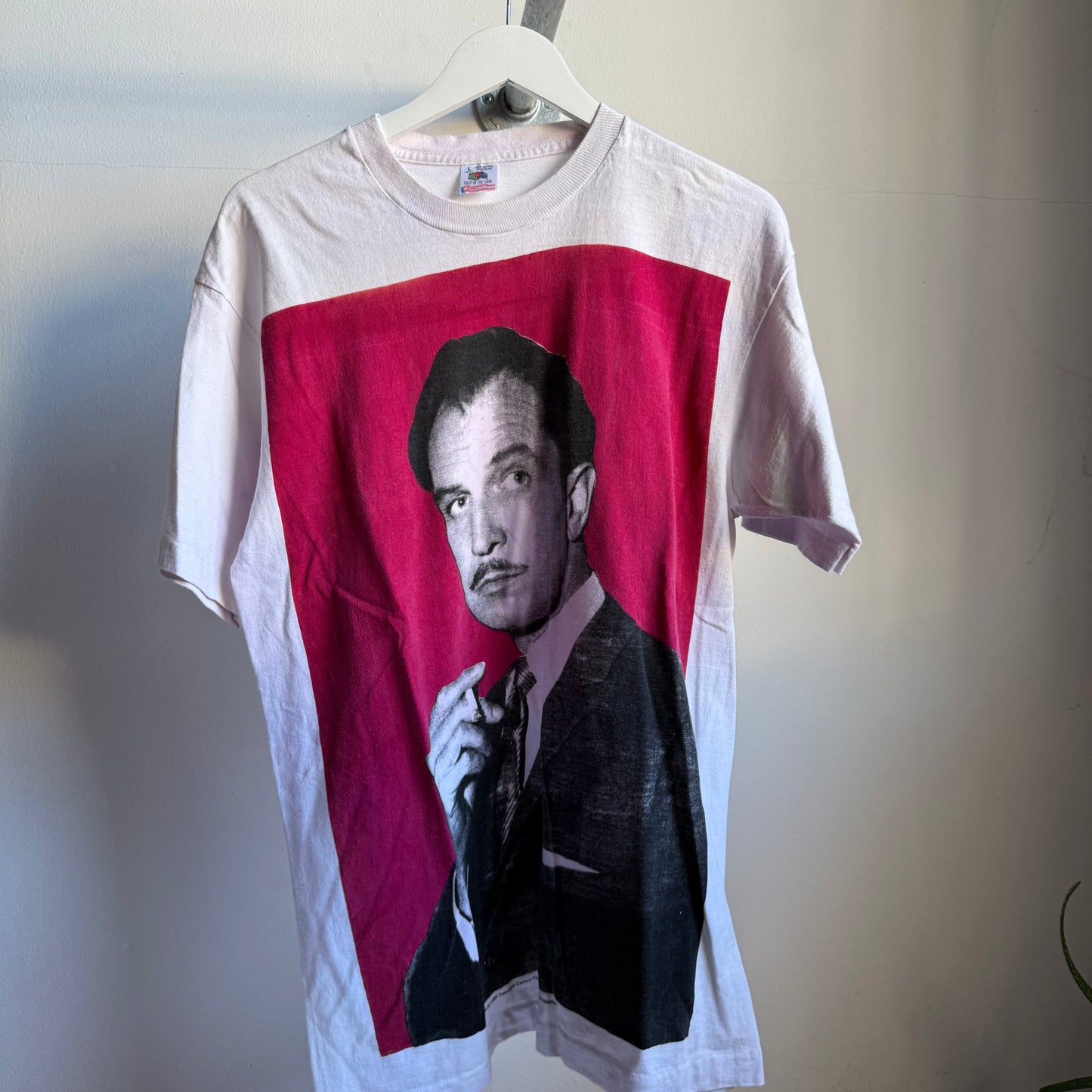 vincent price by mosquitohead tee - l
