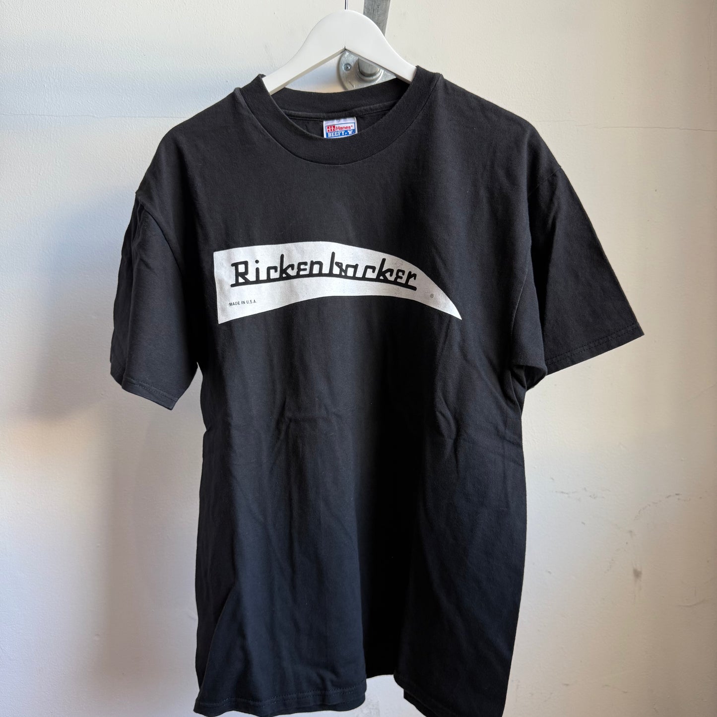 rickenbacker guitars logo tee - l