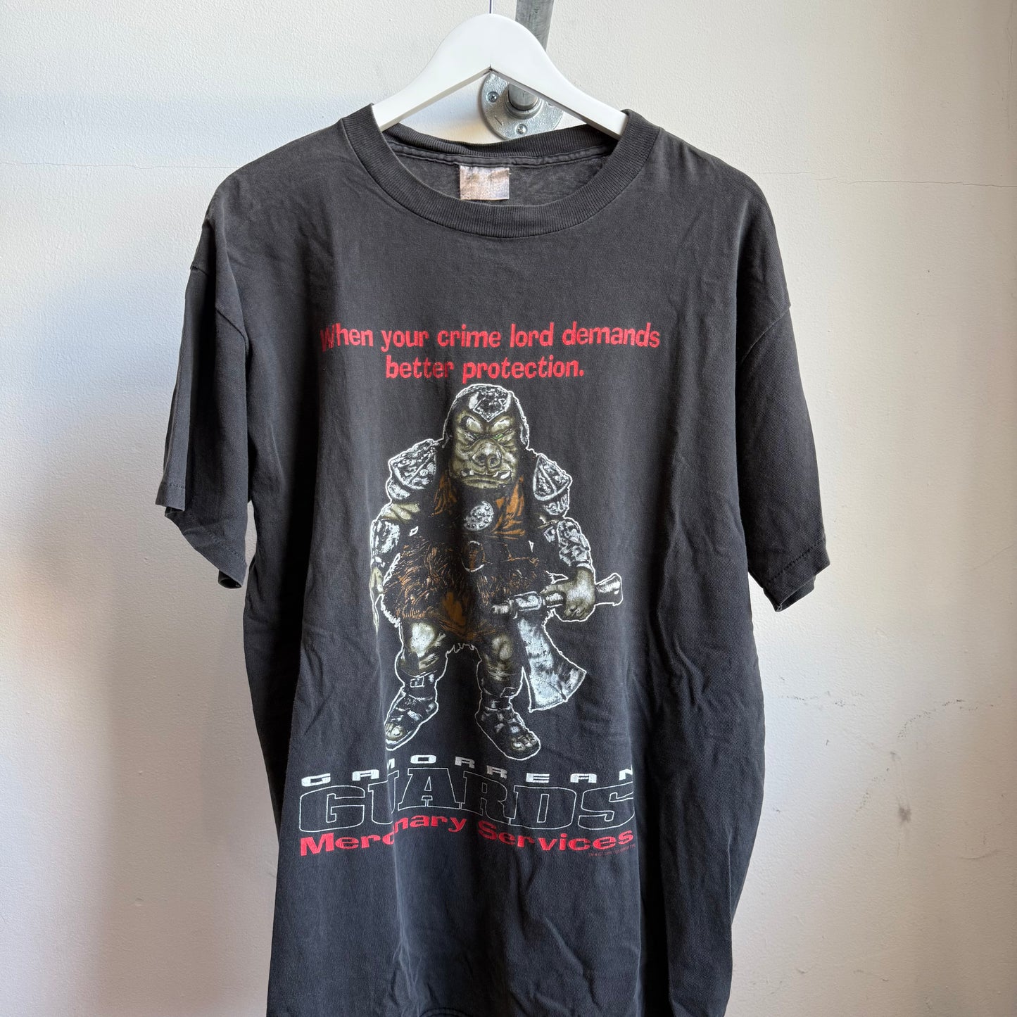gamorrean guard star wars tee - xl