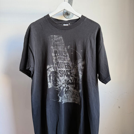 plan 9 from outer space tee - xl