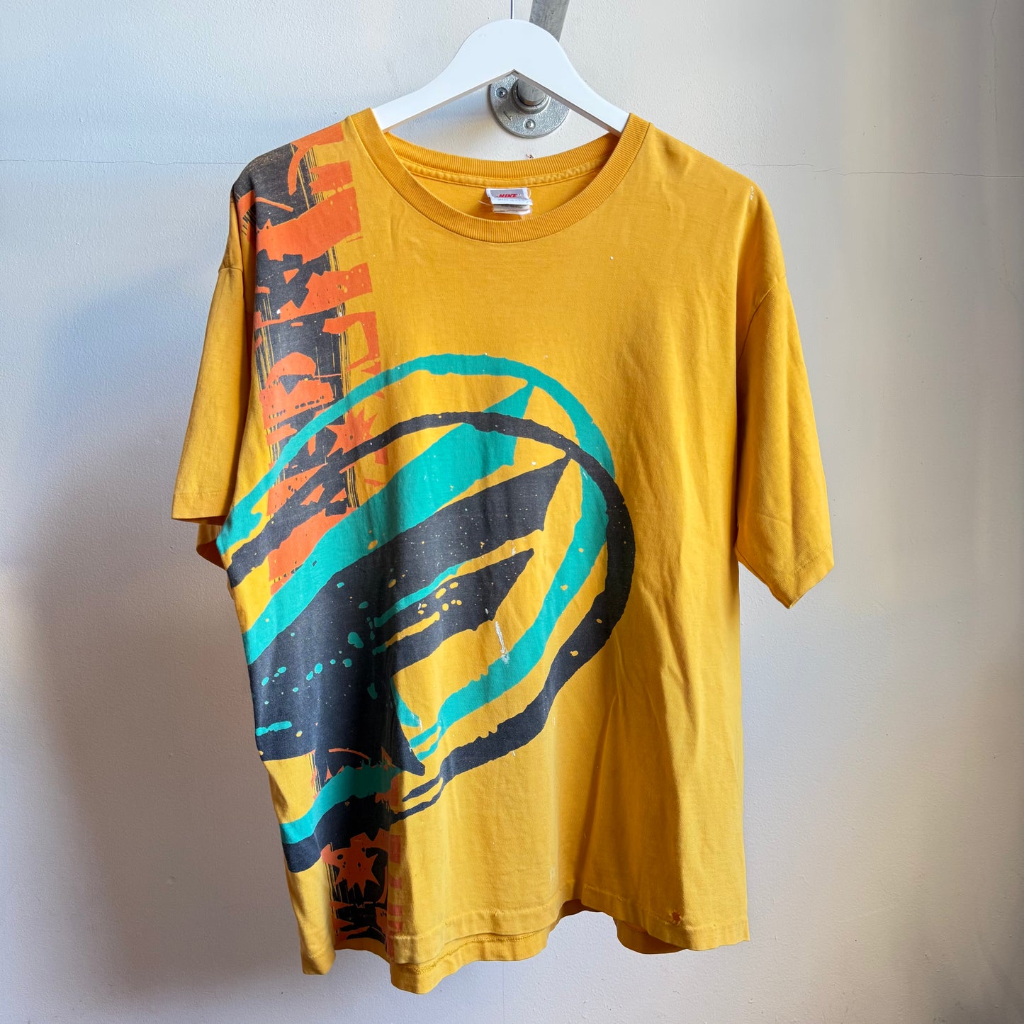 nike flight tee - l