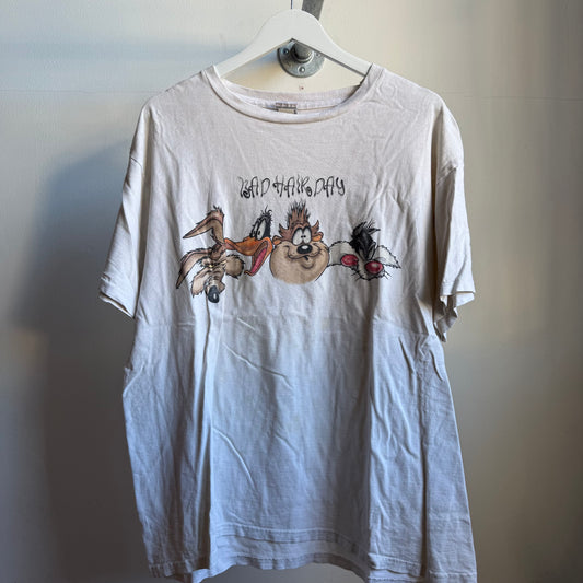 looney tunes 'bad hair day' tee - xl