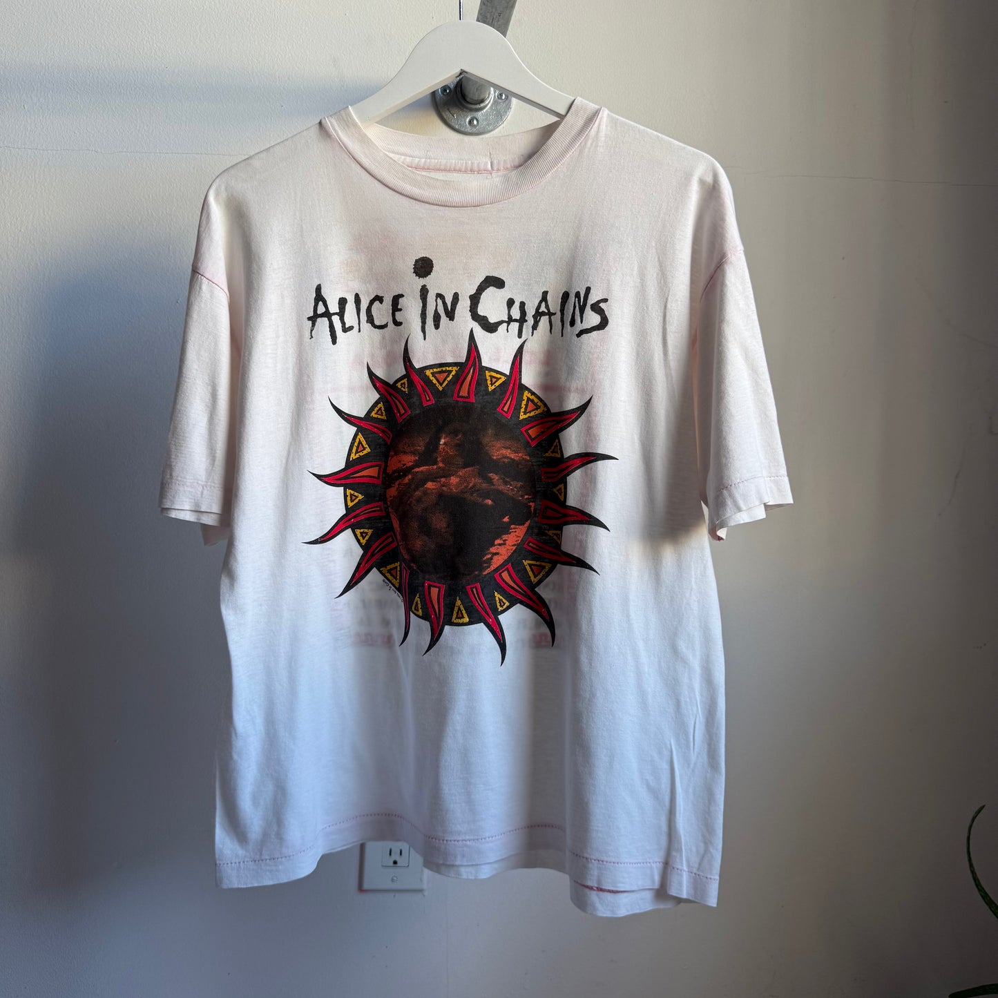 alice in chains 'lollapalooza 1994 dirt' tee - l